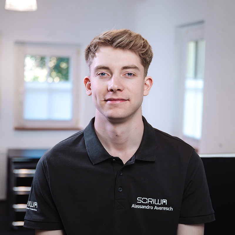 Ein Portraitfoto von Alessandro Averesch, Mitarbeiter der SORIWA GmbH