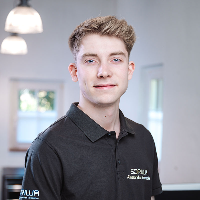 Ein Portraitfoto von Alessandro Averesch, Mitarbeiter der SORIWA GmbH